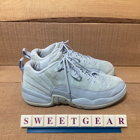 Jordan 12 Retro Low Wolf Grey (GS) - Picture 2 of 16